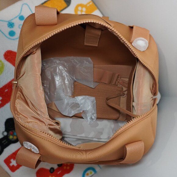 Dagne Dover Large Landon Neoprene Carryall Bag in color Pinto - Picture 3 of 3